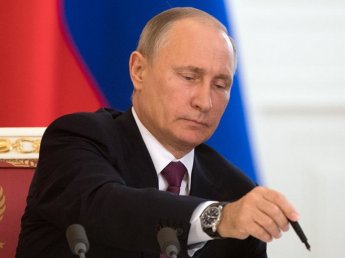 Путин помиловал двух жительниц Сочи, осужденных из-за СМС в Грузию