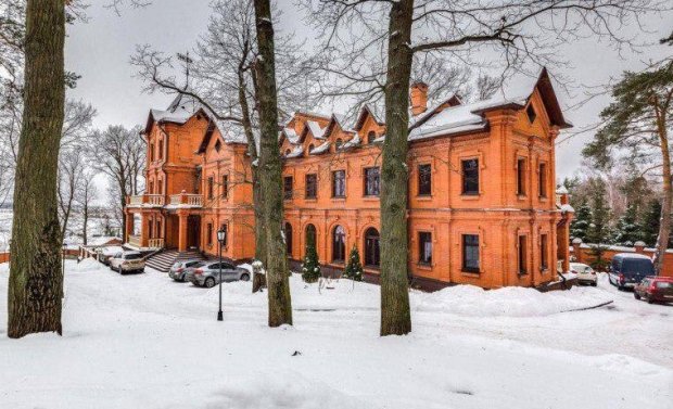 СМИ: Юрий Башмет не может продать шикарный особняк на Рублевке за 637 млн рублей (ФОТО)