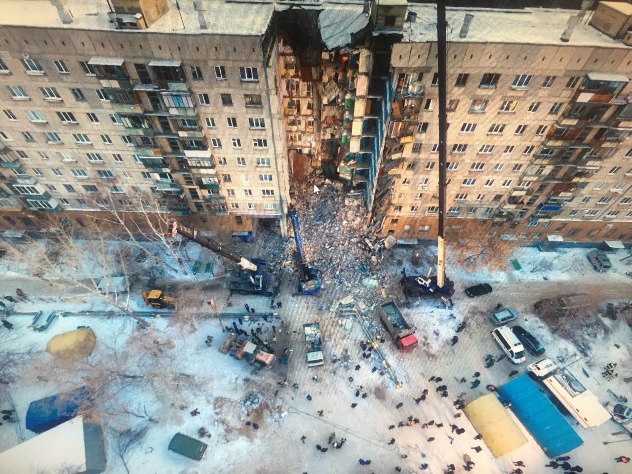 СМИ: из-за взрыва в Магнитогорске в России могут запретить пластиковые окна