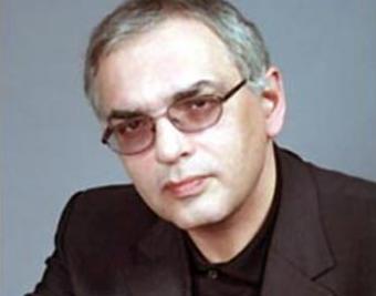 Скульптуры-монстры из детских парков