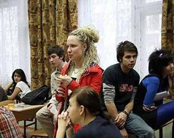 Режиссёр сериала «Школа» снимала порнофильмы