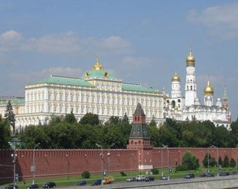 В Кремле есть команда, которая работает, чтобы изменить Россию