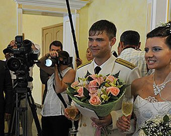 Лейтенант, на свадьбе у которого был Медведев, получил пулю в голову