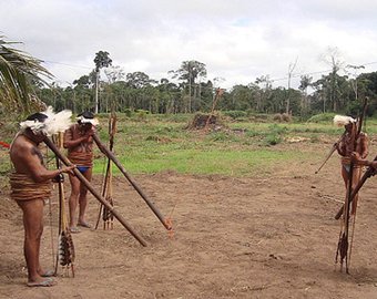 В джунглях Амазонии живет племя, которое не знает, что такое "время" и "возраст"