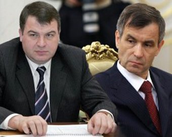 Нургалиев и Сердюков возглавили список «плохих» министров