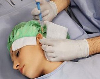 Пластический хирург оставил пациенток… без ушей