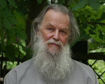 В Пскове убили известного православного священника Павла Адельгейма
