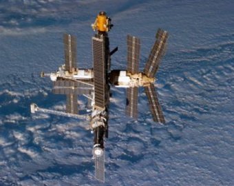 Как станция "Мир" превратилась из гордости российской космонавтики в груду металлолома