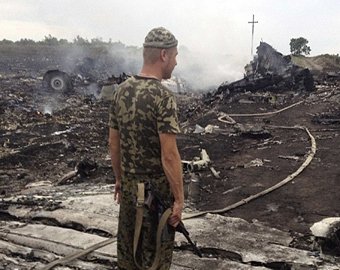 Экс-командующий ПВО Москвы: «Боинг могли сбить только с территории Украины»