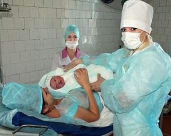 Уральские врачи рассказали, как относятся к мамам, отказавшимся от детей