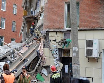 Жители рухнувшей в Перми пятиэтажки: «Дом стал разваливаться, когда подвал перестроили под магазин»