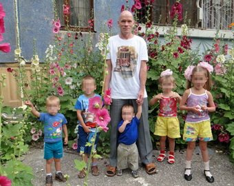 Отец-душегуб Олег Белов признался, что убил жену и детей