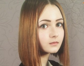 16-летнюю девушку нашли зарезанной в коттедже после школьной переклички