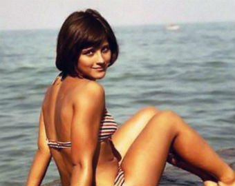 Наталья Варлей и еще 11 советских кинозвезд в купальниках