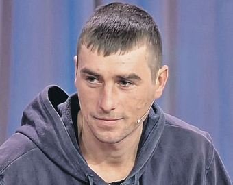 За Маугли, 18 лет прожившим в лесу, охотятся невесты