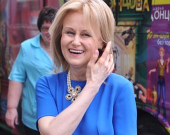 «Если хочешь зарабатывать — ты должен быть Дарьей Донцовой»