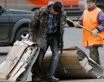 Картонная жизнь. Как в России зарабатывают на макулатуре