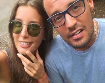 Статус «Все сложно»: почему звезды скрывают разводы