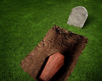Соседка до гроба: москвичку вывезли в хоспис, а потом — на кладбище