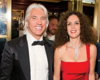 За четыре моря: с чем столкнулись звезды, связавшие жизнь с иностранцами