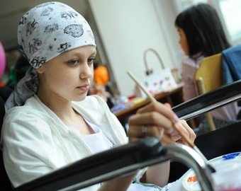 Ученые назвали 10 самых популярных мифов о раке