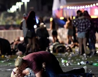 Жертвы трагедии в Лас-Вегасе: "Муж спас мне жизнь и погиб"