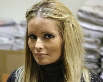 Реабилити-шоу: как звезды и чиновники продвигают наркоцентры, которые обвиняют в насилии над пациентами