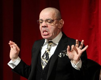 Константин Райкин в Новосибирске: Я работаю на три ставки, получаю хорошие деньги, но мне не хватает!