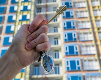 Новая схема обмана москвичей: «Черный покупатель» отсудил у наследников 7 квартир