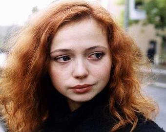 Актриса Елена Захарова родила дочь