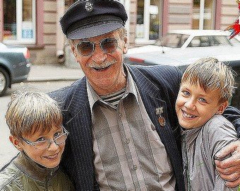 Иван Краско — о своих женах: «У нас тройственный союз»