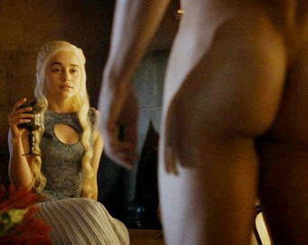 «Он огромный и розовый, и я не знаю, что делать»