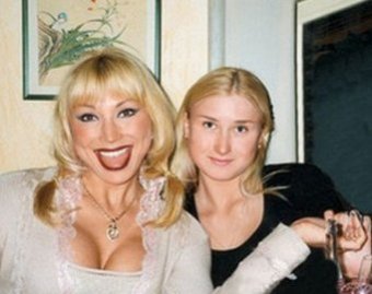 Старшая дочь Маши Распутиной бесследно исчезла