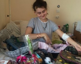 «Я лежала вся изрезанная, а мне писали, что я актриса и теракта не было»