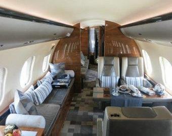 Ковер для Медведева, диван для Миллера. Во сколько обходятся полеты випов