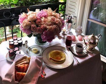 Толкалина, Ваенга и Рудковская показали свои завтраки, едят и не толстеют