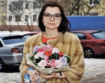Роскошная жизнь молодой пассии Петросяна: Шубка на миллион и сумки за 350 тысяч рублей