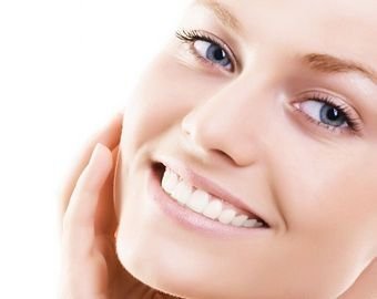 Все обвисло. 6 привычек, которые сделают из вас старушку раньше срока