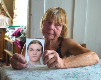 «Лучше бы они меня расстреляли». Как живут родные осужденных на смертную казнь