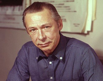 Жена Олега Ефремова хотела покончить с собой, узнав об изменах. Кого на самом деле любил актер?