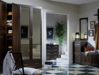 Особенности выбора мебели в Интернет-
магазинах