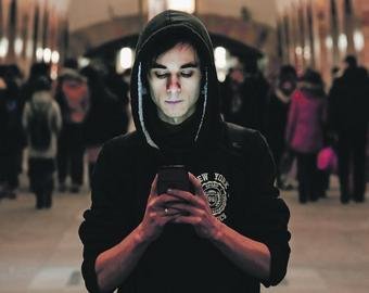 Всевидящее око: как не оставить цифровой след в интернете