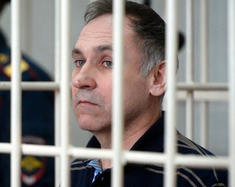 «Мою семью стали преследовать»: новосибирский экс-милиционер, осужденный за убийство проституток, переживает за дочерей