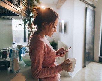 Коллективная психотерапия: как соцсети спасают от уныния