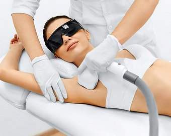 «Ты переживаешь, а нам всё равно»: бьюти-промахи, которые не так важны мужчинам