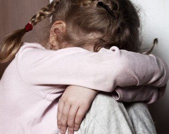 Недетский интернет: Как школьники становятся жертвами педофилов и суицидальных игр