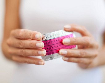 Мифы и правда о гормональной контрацепции