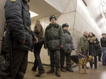 ФСБ доложила президенту: взорвавших метро террористов вычислили, есть задержанные