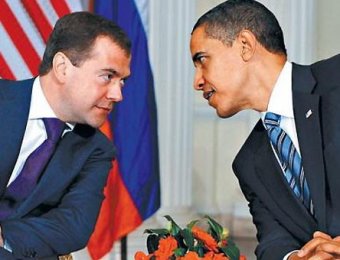 Обама заработал в 2009 году почти в 50 раз больше Медведева