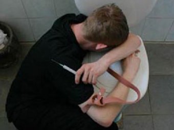 Нарушение сна ведет к алкоголизму и наркомании у подростков